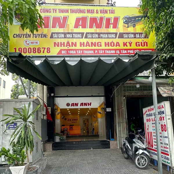 Văn phòng Tân Phú